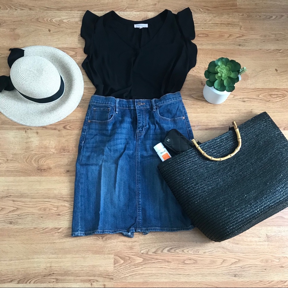 Old Navy denim skirt